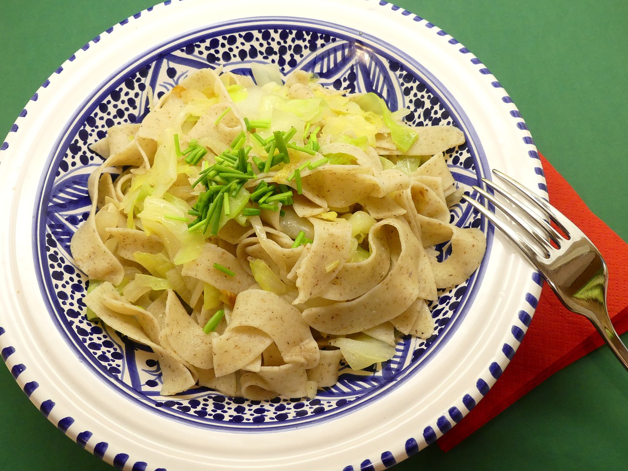 传统美食小汤圆，现代演绎下的创新风味